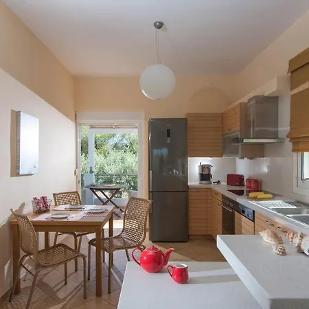 Kotinos Villa - 5Bd Villa With Private Pool In Hersonissos 빌라
