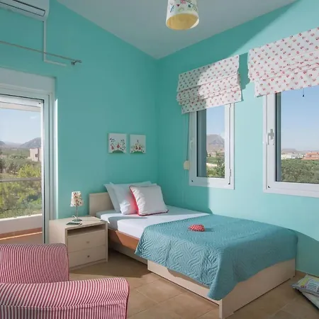 Kotinos Villa - 5Bd Villa With Private Pool In Hersonissos 빌라 *